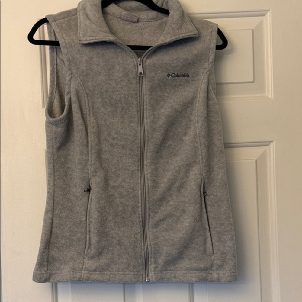 Columbia Heather Gray Zip-Up Vest